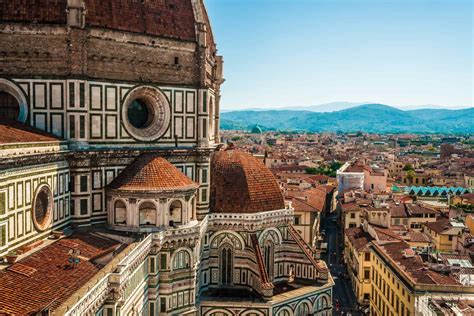 Sự Phục Sinh Của Nghệ Thuật Tại Florence: Cuộc Cách Mạng Cảnh Quan Nghệ Thuật Vào Thế Kỷ 14